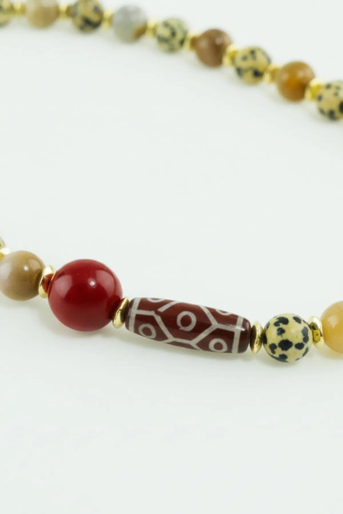 Multicolor Desenli Boncuk Detaylı Kolye  Mısırlı 1951