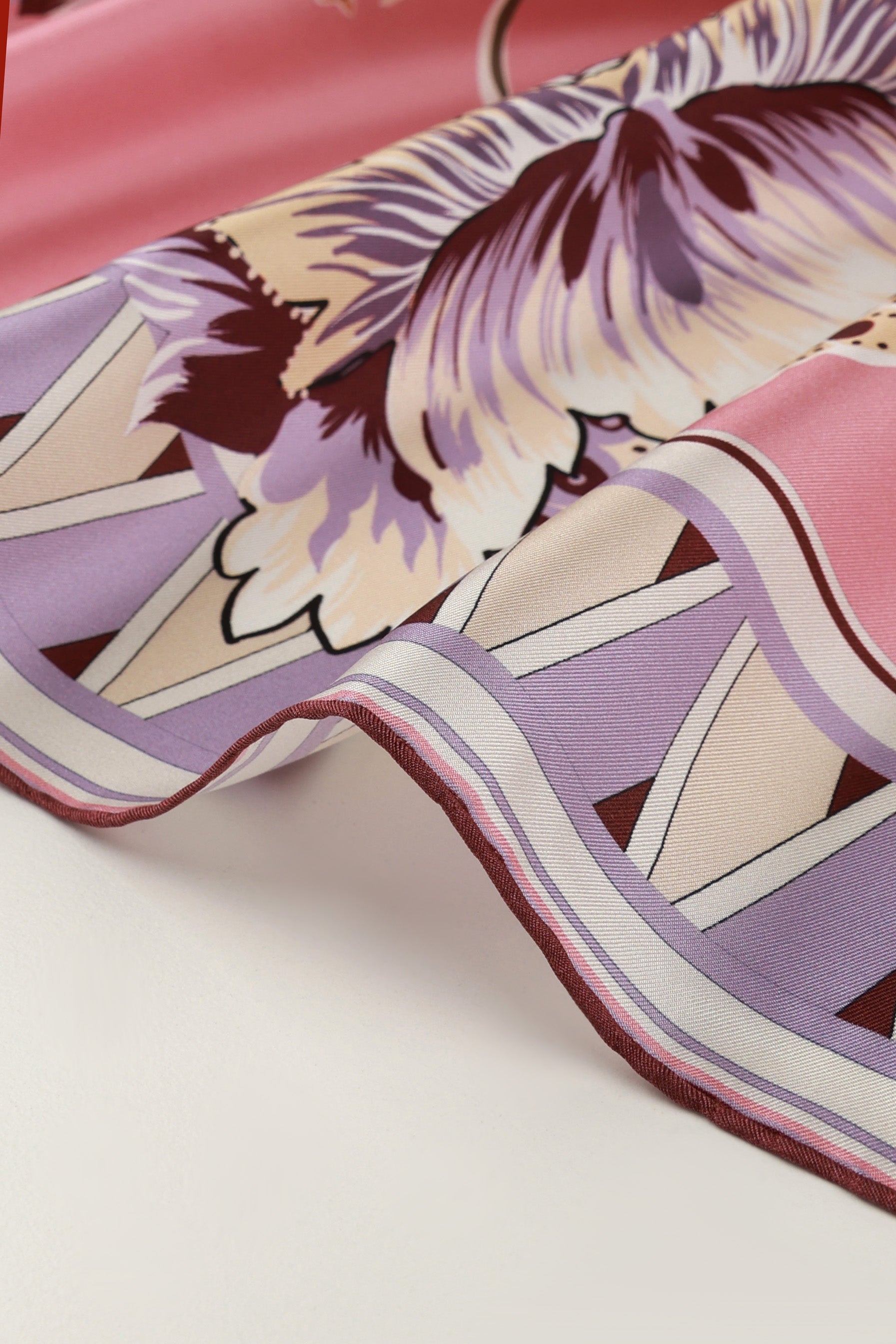 Pembe Vintage Floral Motifli İpek Eşarp  Mısırlı