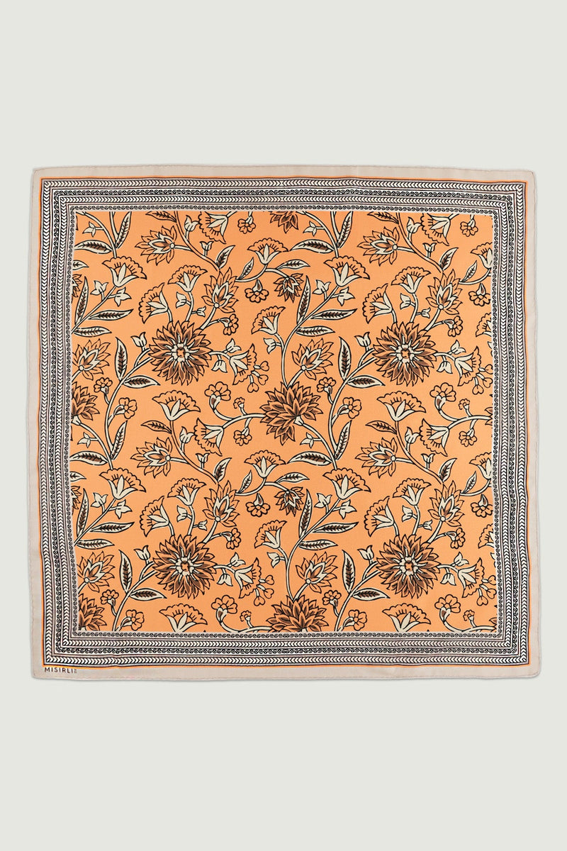 Şeftali Retro Floral Desenli İpek Eşarp  Mısırlı