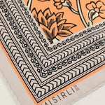Şeftali Retro Floral Desenli İpek Eşarp  Mısırlı 1951