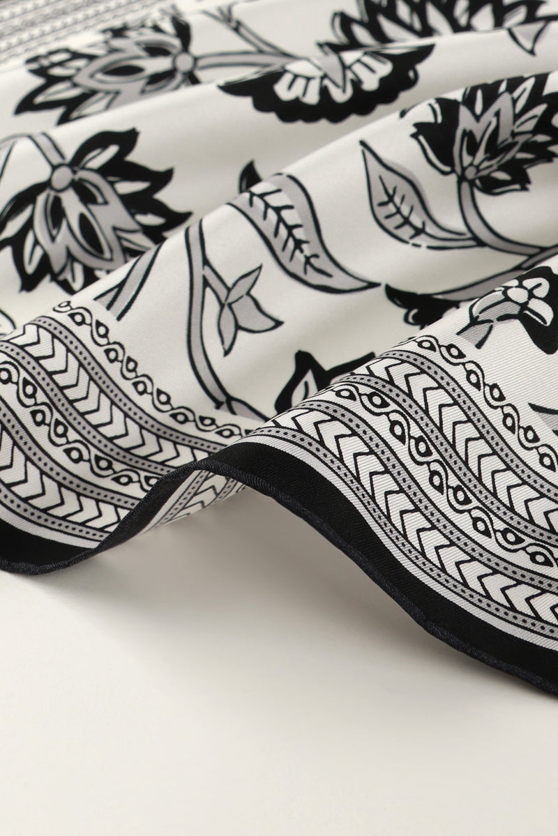 Siyah Retro Floral Desenli İpek Eşarp  Mısırlı