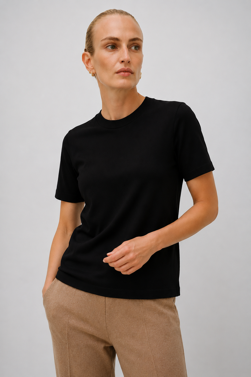 Siyah Bisiklet Yaka Kadın T-Shirt
