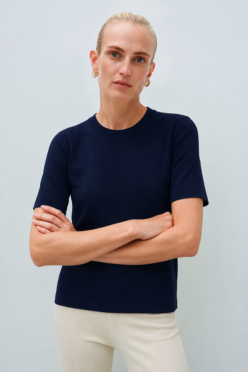 Lacivert Bisiklet Yaka Kısa Kollu Kadın T-Shirt