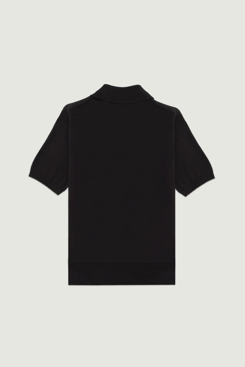 Siyah Polo Yaka Çiçek Düğmeli Kadın T-Shirt  Mısırlı