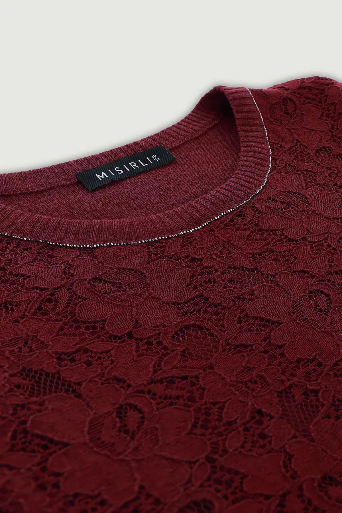Bordo Dantel Detaylı Kısa Kollu Bluz  Mısırlı 1951