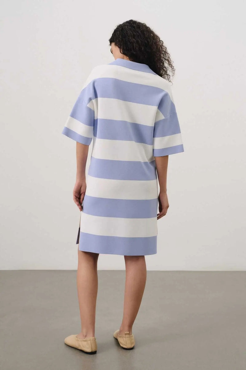 Lila Tunik